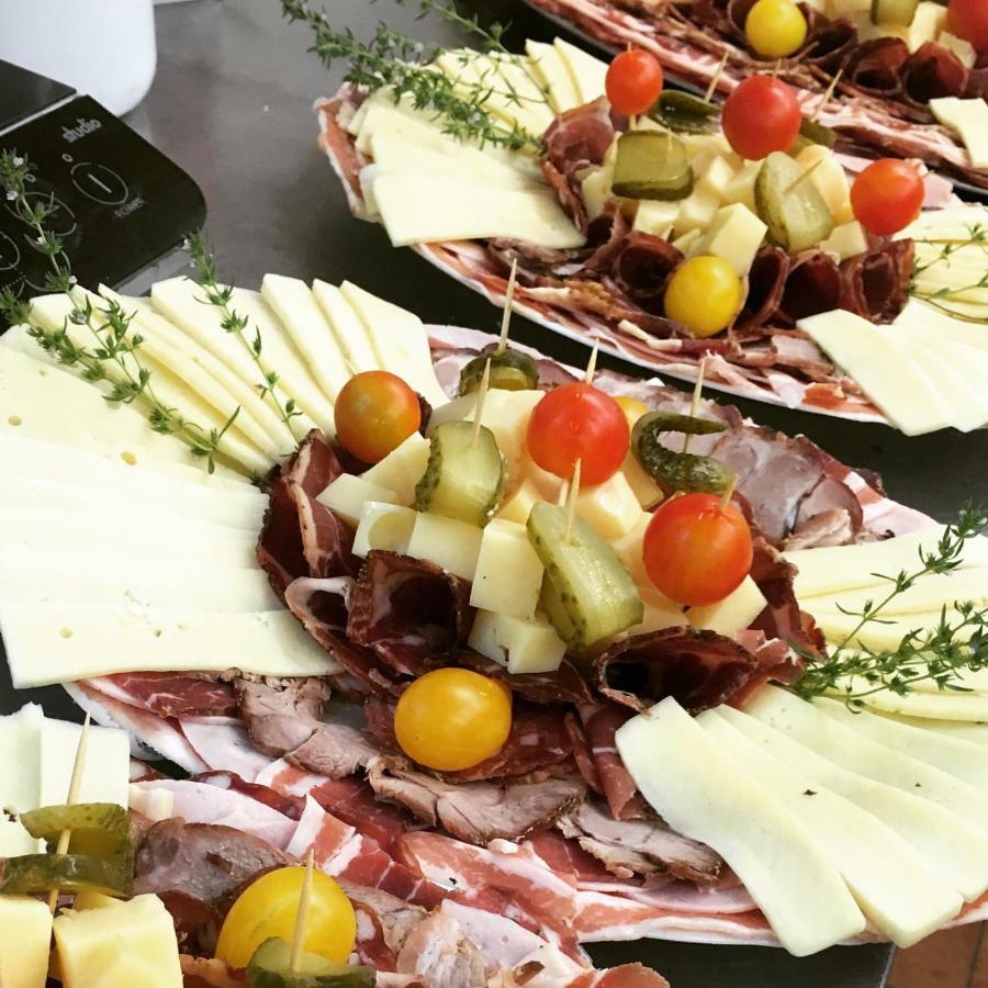 Bed and Breakfast Planinski Dom Na Kalu Dol pri Hrastniku Zewnętrze zdjęcie
